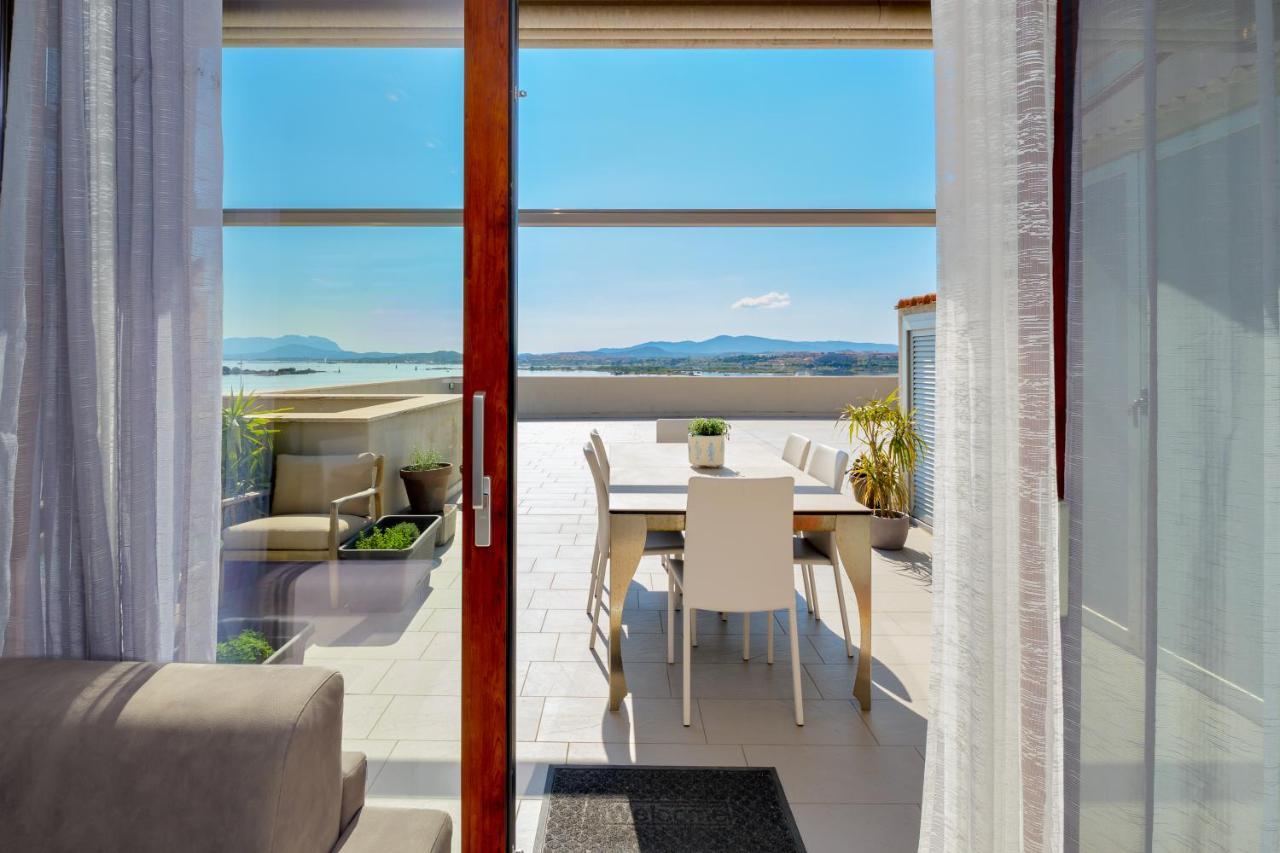 Window On The Sea Apartment Olbia Exterior photo