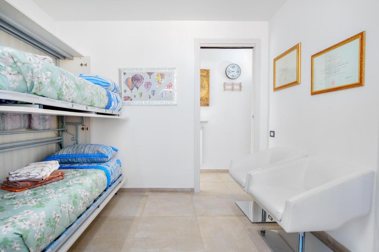 Window On The Sea Apartment Olbia Exterior photo